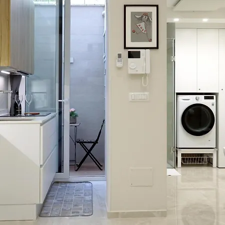 Parva Domus * בארי